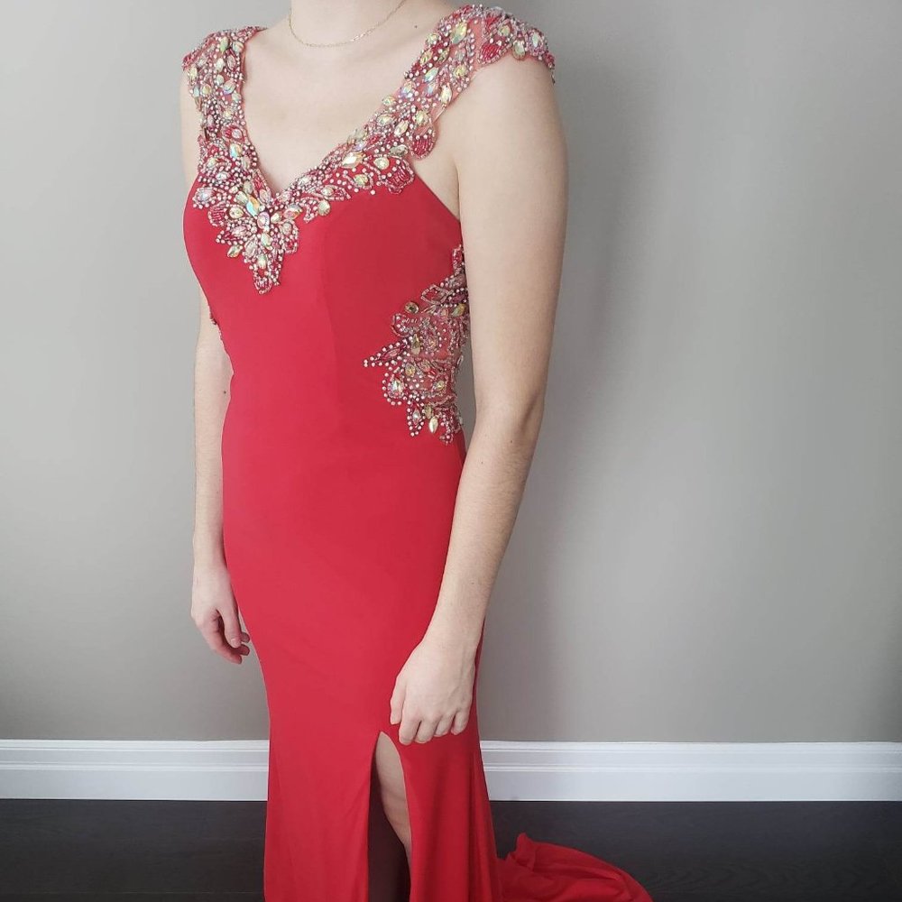 Size 4 Tony Bowls Red Prom Dress